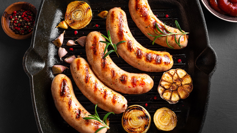 grilled bratwurst on plate